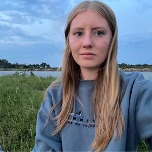 Meet your Posher, Cora